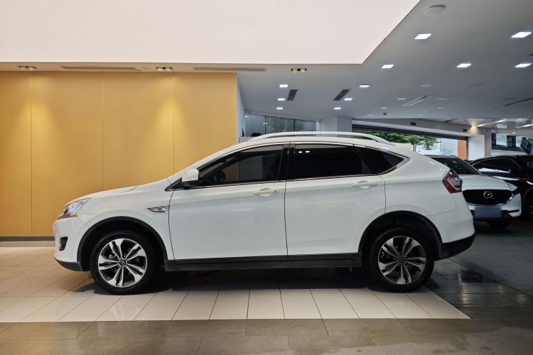 Used Luxgen U6 SUV 2016 1.8T Style Value Model Exterior 4