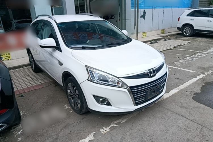 Used Luxgen U6 SUV 2016 1.8T Style Value Model Front Right 45 Deg