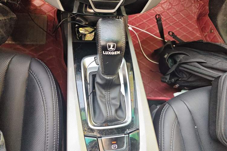 Used Luxgen U6 SUV 2016 1.8T Style Value Model Gear Lever