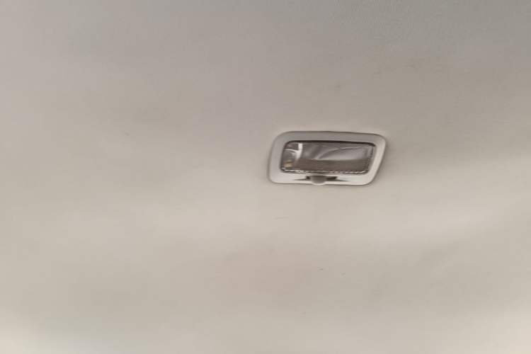 Used Luxgen U6 SUV 2016 1.8T Style Value Model Headliner