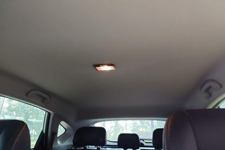 Used Luxgen U6 SUV 2016 1.8T Style Value Model Headliner