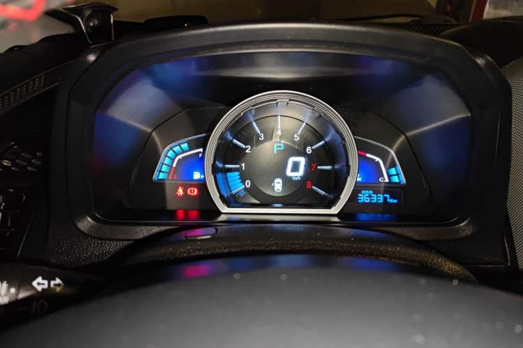 Used Luxgen U6 SUV 2016 1.8T Style Value Model Instrument Cluster