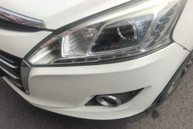 Used Luxgen U6 SUV 2016 1.8T Style Value Model Left Front Headlight