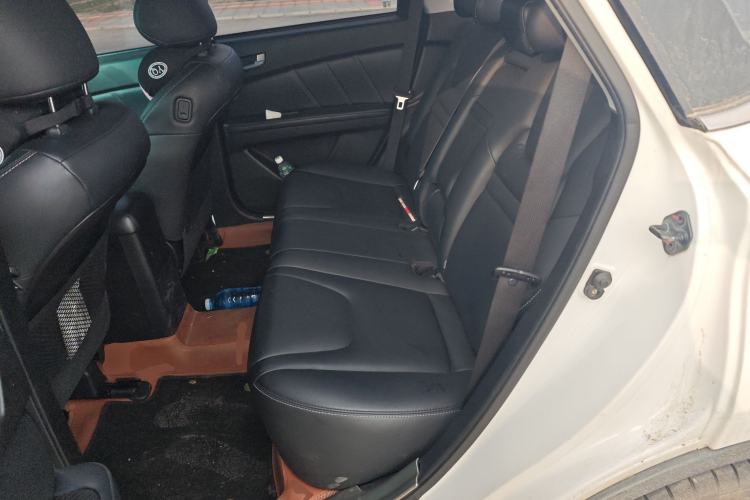 Used Luxgen U6 SUV 2016 1.8T Style Value Model Left Rear Seat