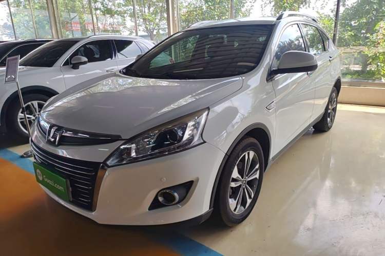 Used Luxgen U6 SUV 2016 1.8T Style Value Model Guazi used car, China used car export, Used car for sale, Used cars, Cheapest cars for sale