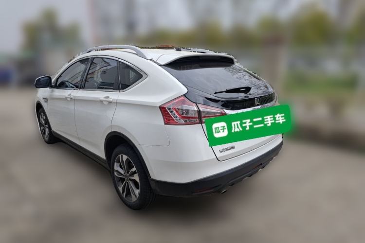Used Luxgen U6 SUV 2016 1.8T Style Value Model Rear Left 45 Deg