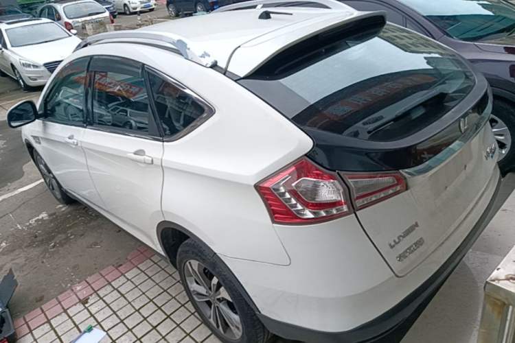 Used Luxgen U6 SUV 2016 1.8T Style Value Model Rear Left 45 Deg