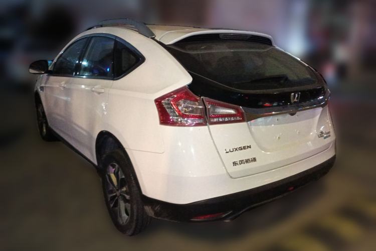 Used Luxgen U6 SUV 2016 1.8T Style Value Model Rear Left 45 Deg