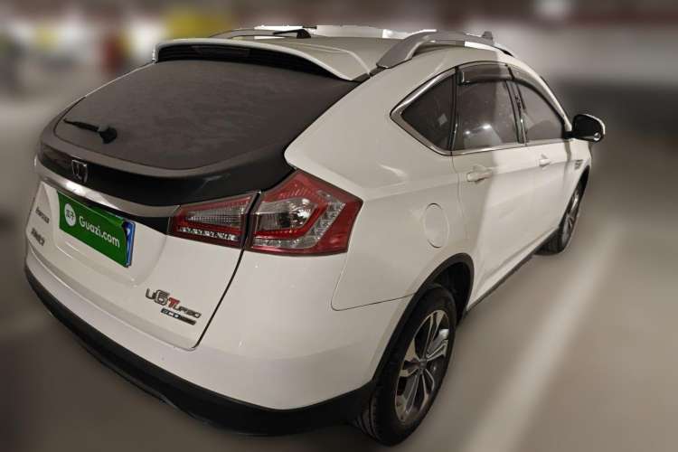 Used Luxgen U6 SUV 2016 1.8T Style Value Model Rear Right 45 Deg
