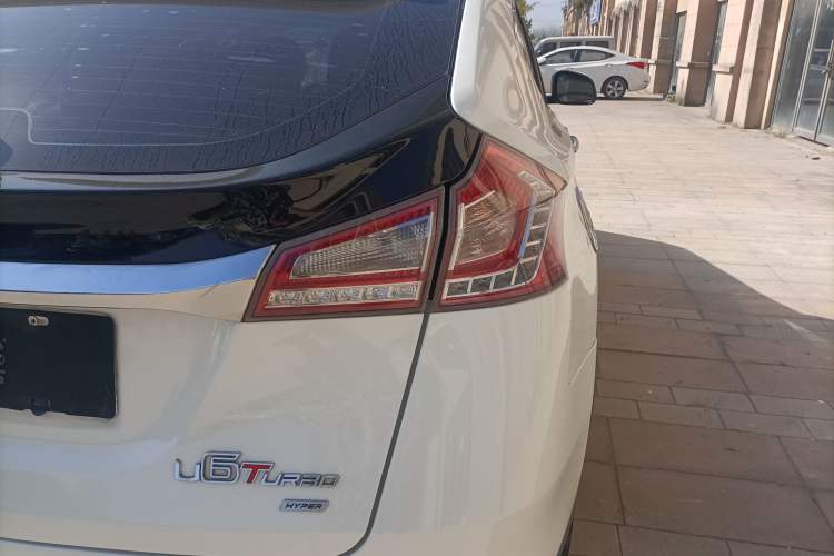 Used Luxgen U6 SUV 2016 1.8T Style Value Model Right Rear Taillight
