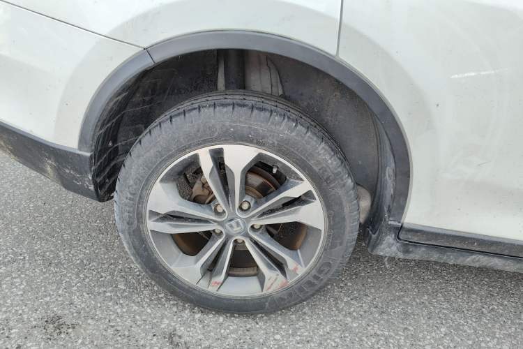 Used Luxgen U6 SUV 2016 1.8T Enhanced Appeal Version Right Rear Wheel Hub