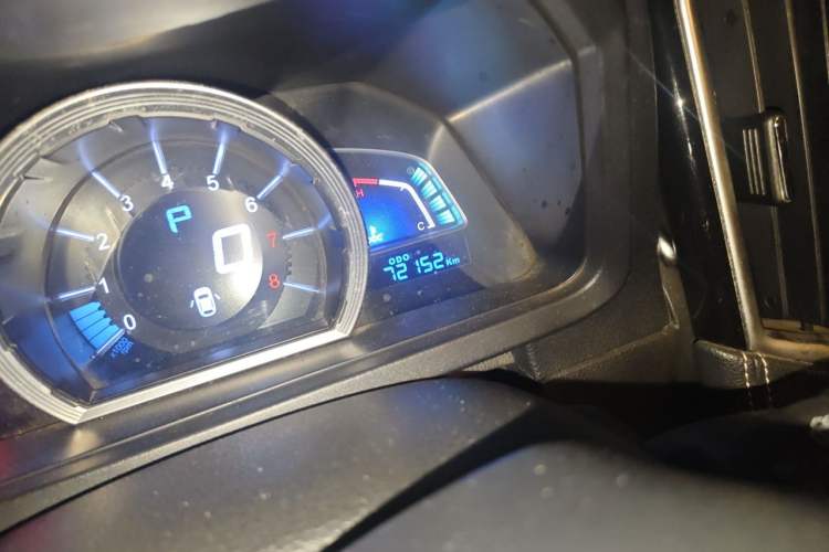 Used Luxgen U6 SUV 2017 Revised Version 1.6T New Innovation Type Odometer Close Up