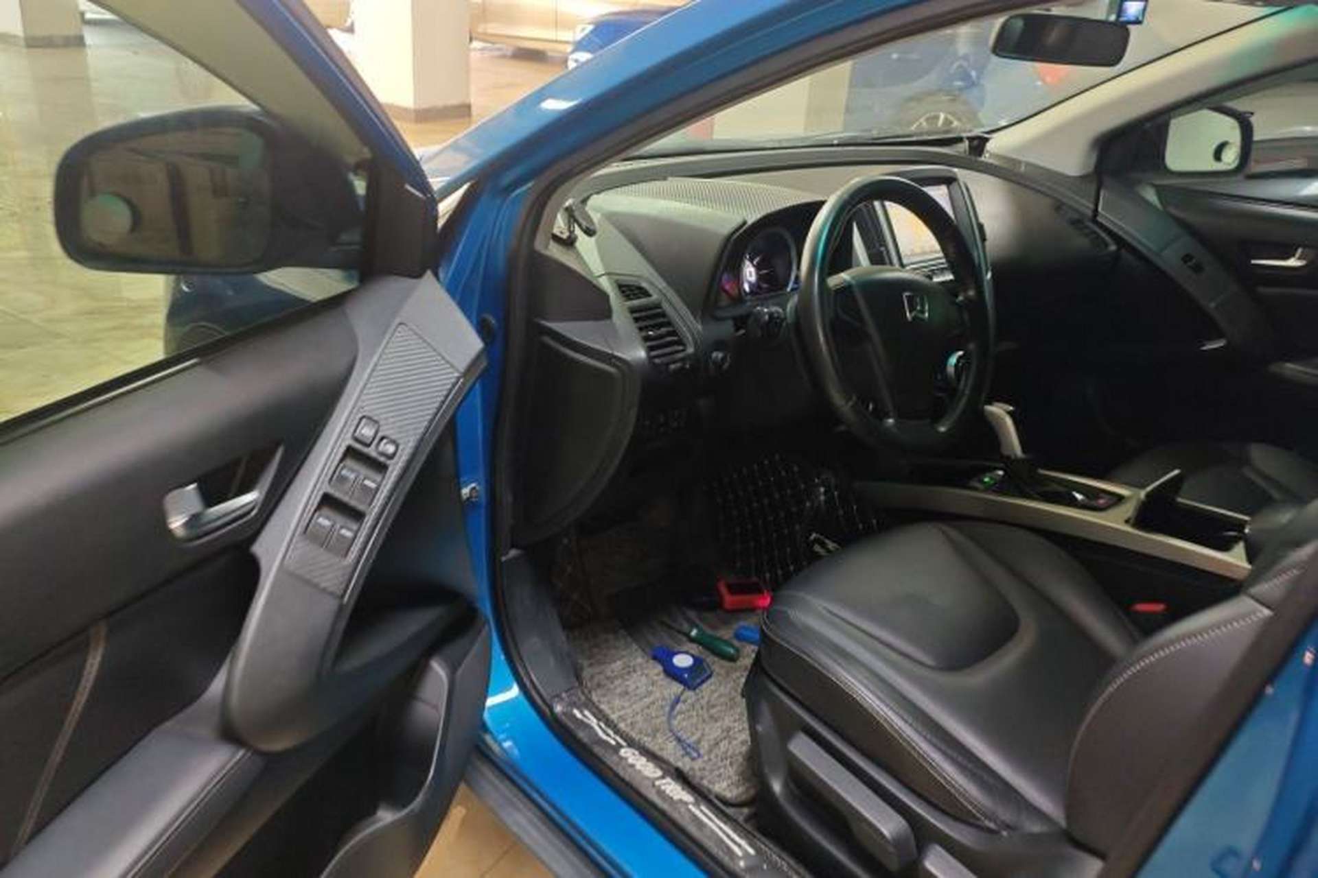 Used Luxgen U6 SUV 2017 1.8T Tech Value Model Driver Seat
