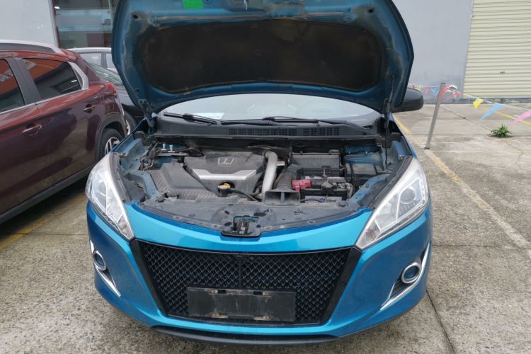 Used Luxgen U6 SUV 2017 1.8T Fashion-Upgraded Model Engine Bay