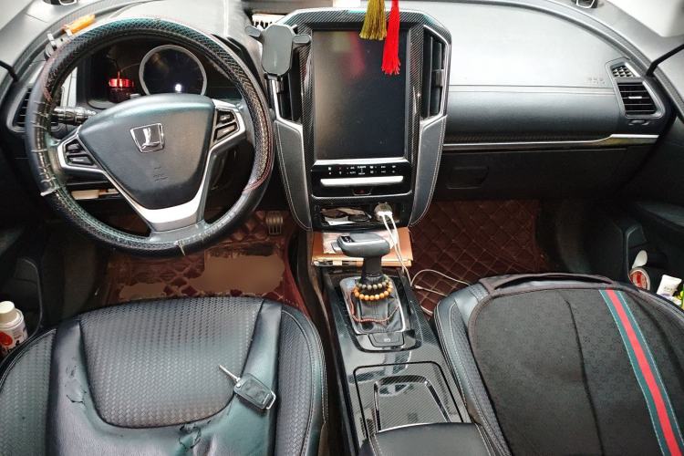 Used Luxgen U6 SUV 2017 Revised Version 1.6T Fashion Edition Center Console