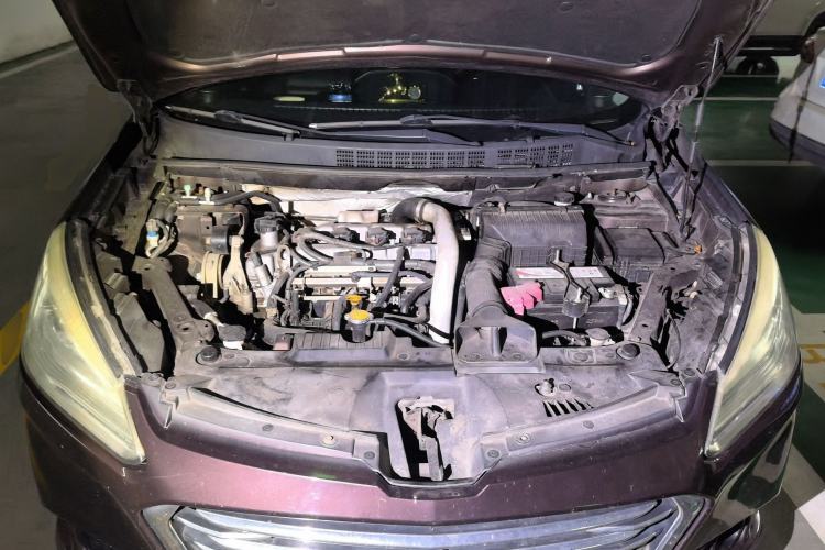 Used Luxgen U6 SUV 2017 Revised Version 1.8T Fashion Edition Engine Bay