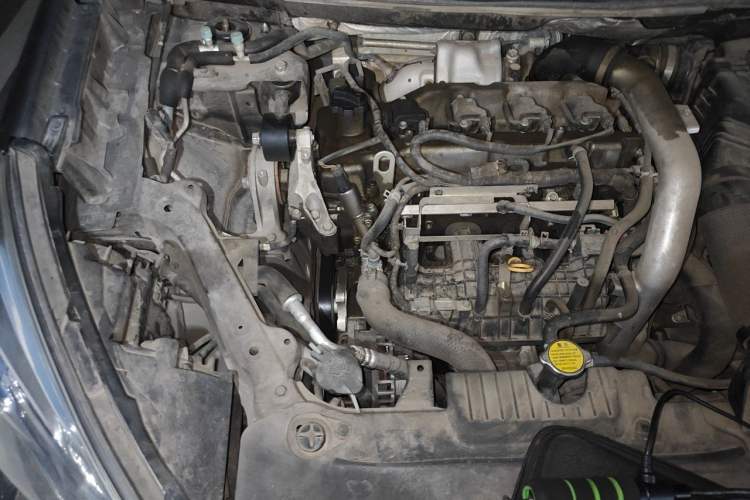 Used Luxgen U6 SUV 2017 1.8T Enhanced Charm Edition Engine Bay Right