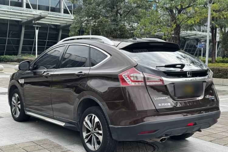 Used Luxgen U6 SUV 2017 1.8T Tech Value Model Exterior 5