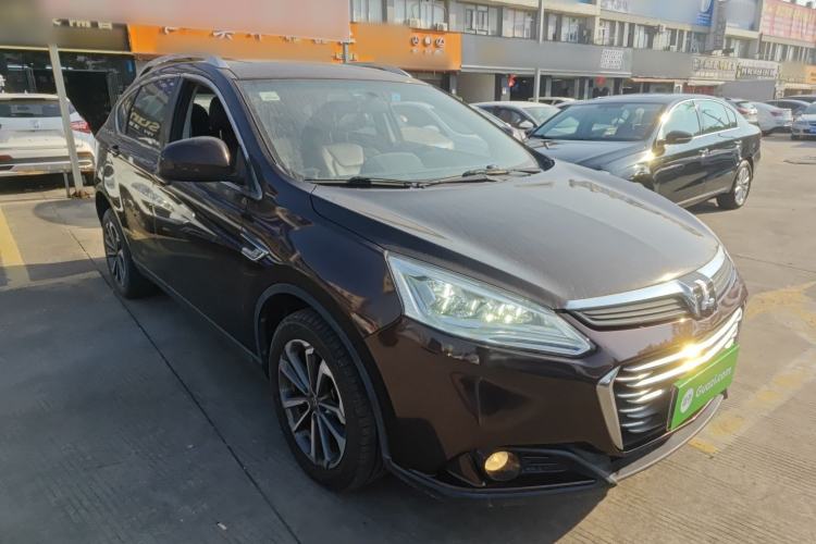 Used Luxgen U6 SUV 2017 Revised Version 1.6T Fashion Edition Front Right 45 Deg