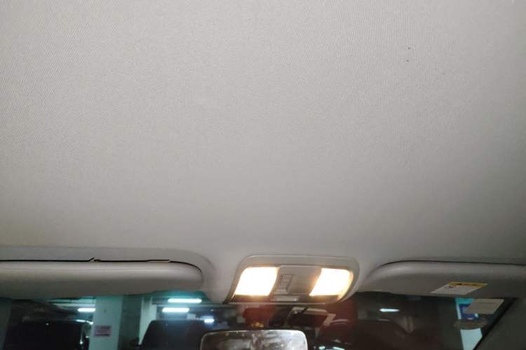 Used Luxgen U6 SUV 2017 1.8T Tech Value Model Headliner