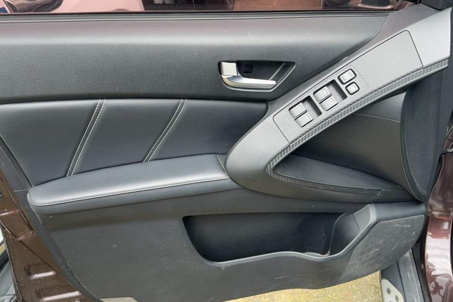 Used Luxgen U6 SUV 2017 1.8T Tech Value Model Interior 2