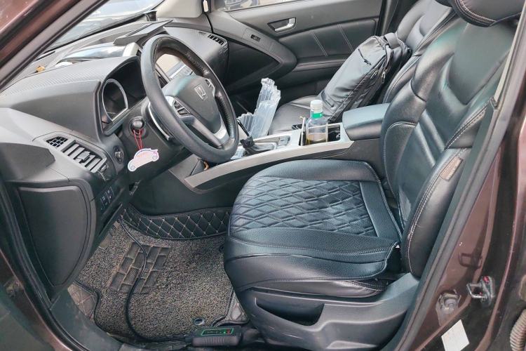 Used Luxgen U6 SUV 2017 1.8T Fashion-Upgraded Model Left Front Seat
