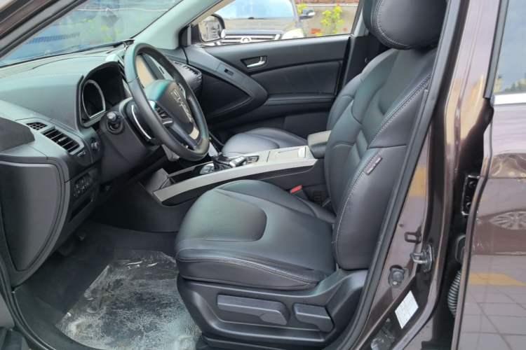 Used Luxgen U6 SUV 2017 1.8T Enhanced Charm Edition Left Front Seat