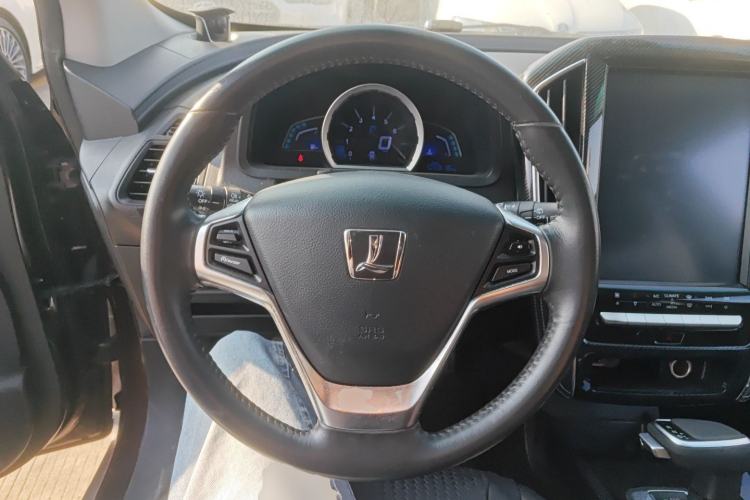 Used Luxgen U6 SUV 2017 Revised Version 1.6T Fashion Edition Steering Wheel