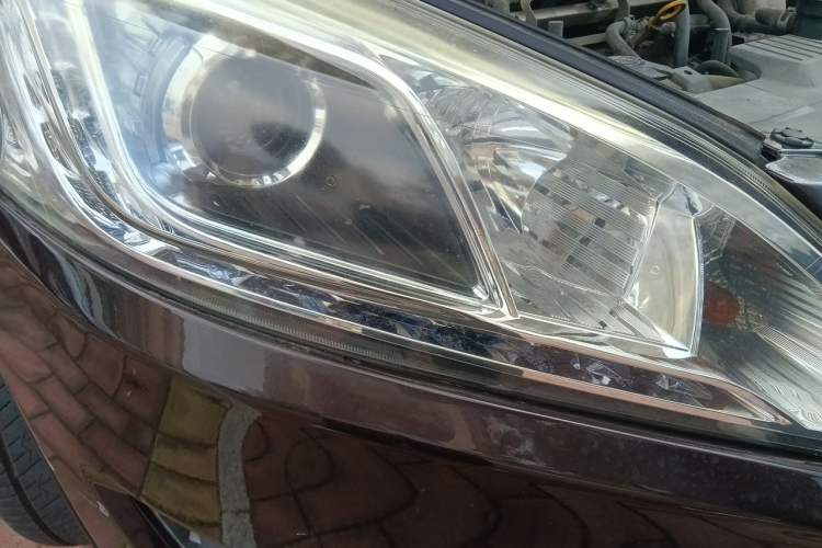Used Luxgen U6 SUV 2017 1.8T Tech Value Model Right Front Headlight