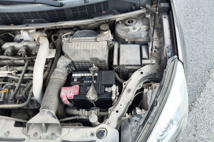Used Luxgen U6 SUV 2017 1.8T Enhanced Charm Edition Engine Bay Left