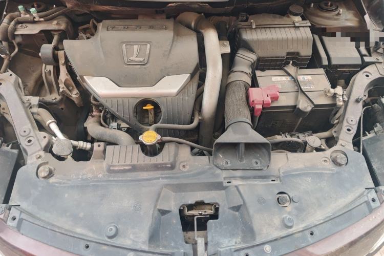 Used Luxgen U6 SUV 2017 1.8T Fashion-Upgraded Model Engine Bay