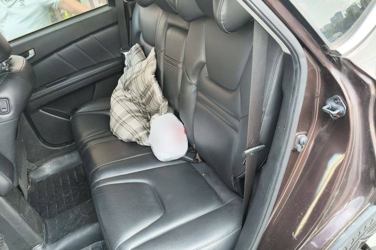 Used Luxgen U6 SUV 2017 1.8T Enhanced Charm Edition Left Rear Seat