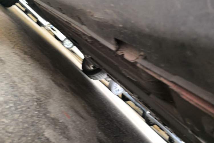 Used Luxgen U6 SUV 2017 1.8T Tech Value Model Right Side Sill