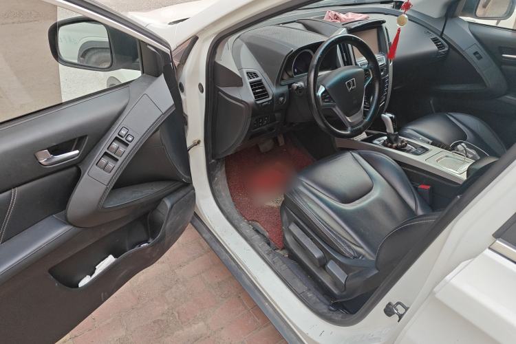 Used Luxgen U6 SUV 2017 1.8T Tech Value Model Driver Seat