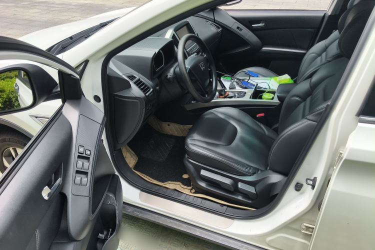 Used Luxgen U6 SUV 2017 1.8T Tech Value Model Driver Seat