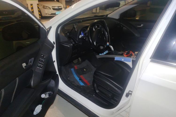 Used Luxgen U6 SUV 2017 1.8T Enhanced Charm Edition Driver Seat