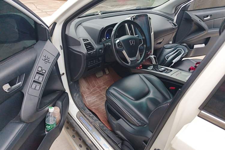 Used Luxgen U6 SUV 2017 1.8T Fashion-Upgraded Model Driver Seat