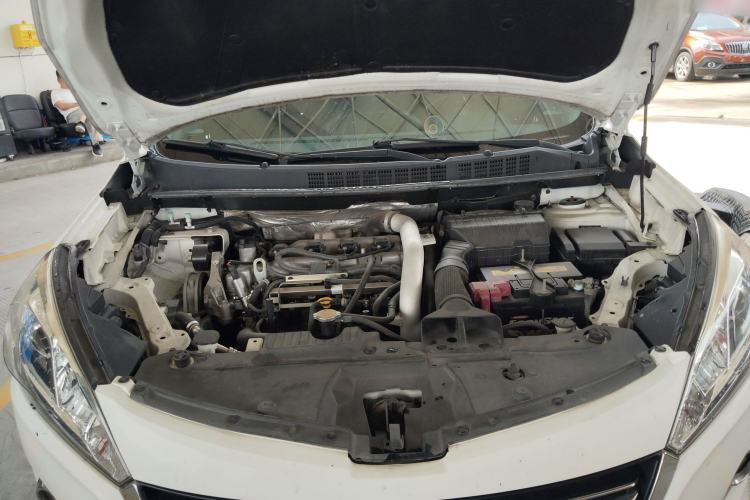 Used Luxgen U6 SUV 2017 1.8T Tech Value Model Engine Bay