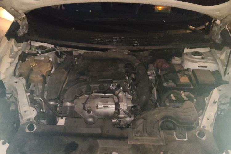 Used Luxgen U6 SUV 2017 Revised Version 1.6T Flagship Edition Engine Bay