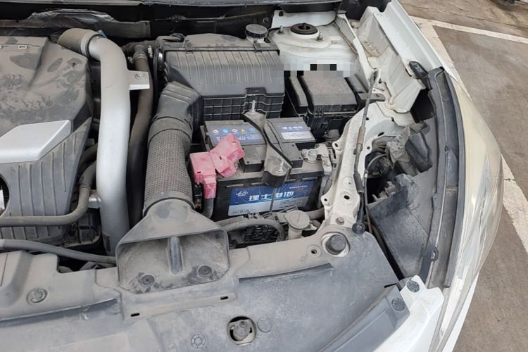 Used Luxgen U6 SUV 2017 1.8T Fashion-Upgraded Model Engine Bay Left