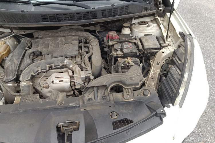 Used Luxgen U6 SUV 2017 Revised Version 1.6T New Innovation Type Engine Bay Left