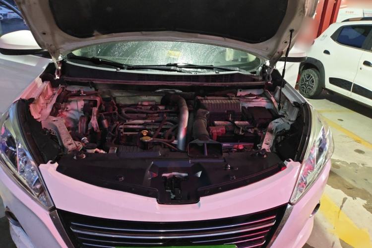 Used Luxgen U6 SUV 2017 1.8T Tech Value Model Engine Bay