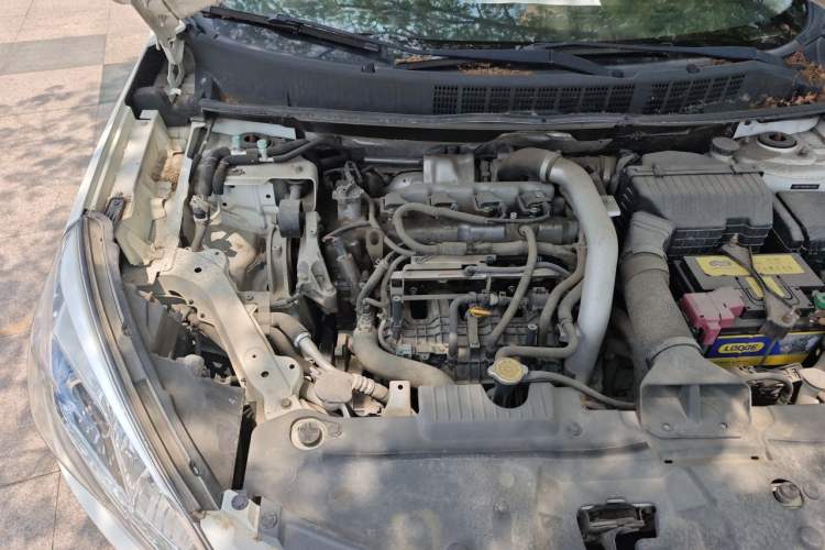 Used Luxgen U6 SUV 2017 1.8T Enhanced Charm Edition Engine Bay Right