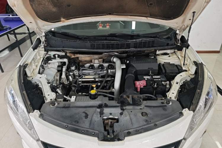 Used Luxgen U6 SUV 2017 1.8T Tech Value Model Engine Bay