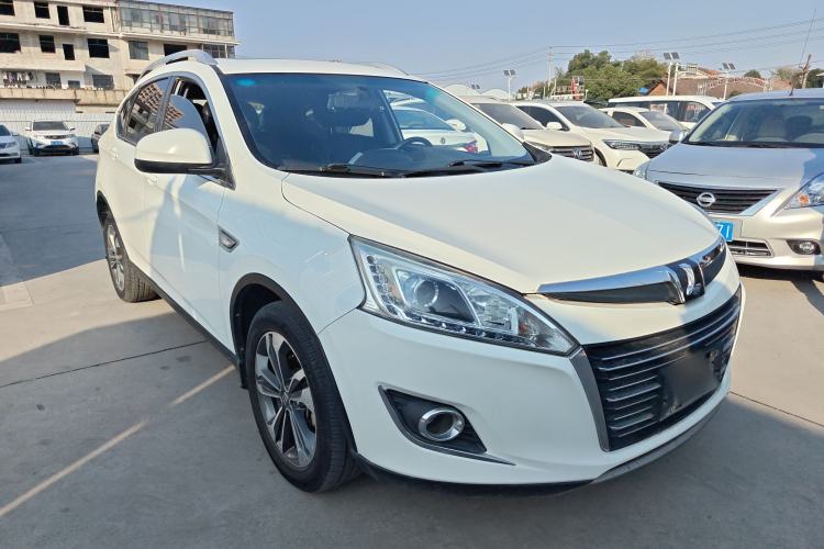 Used Luxgen U6 SUV 2017 1.8T Fashion-Upgraded Model Exterior 2