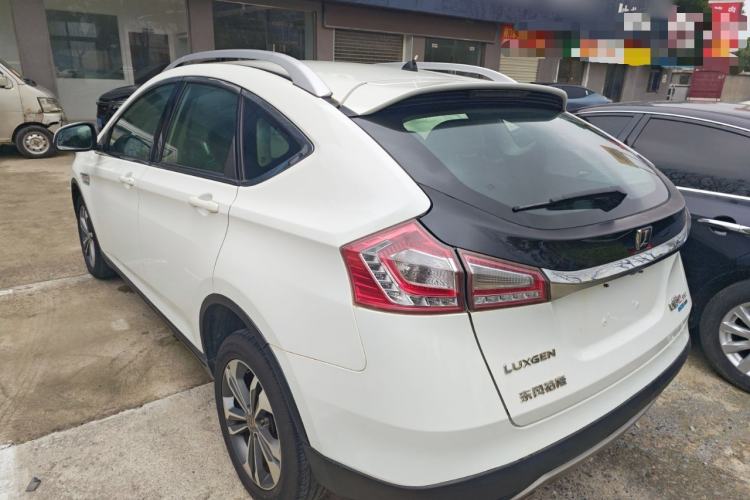 Used Luxgen U6 SUV 2017 1.8T Enhanced Charm Edition Exterior 2