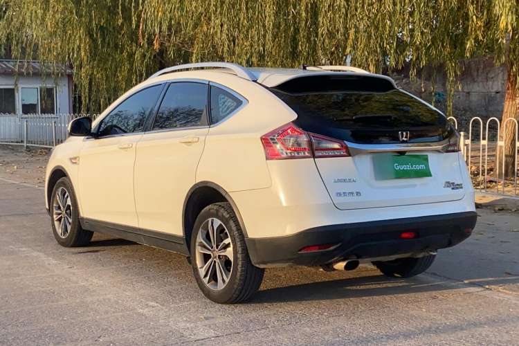 Used Luxgen U6 SUV 2017 1.8T Tech Value Model Exterior 2