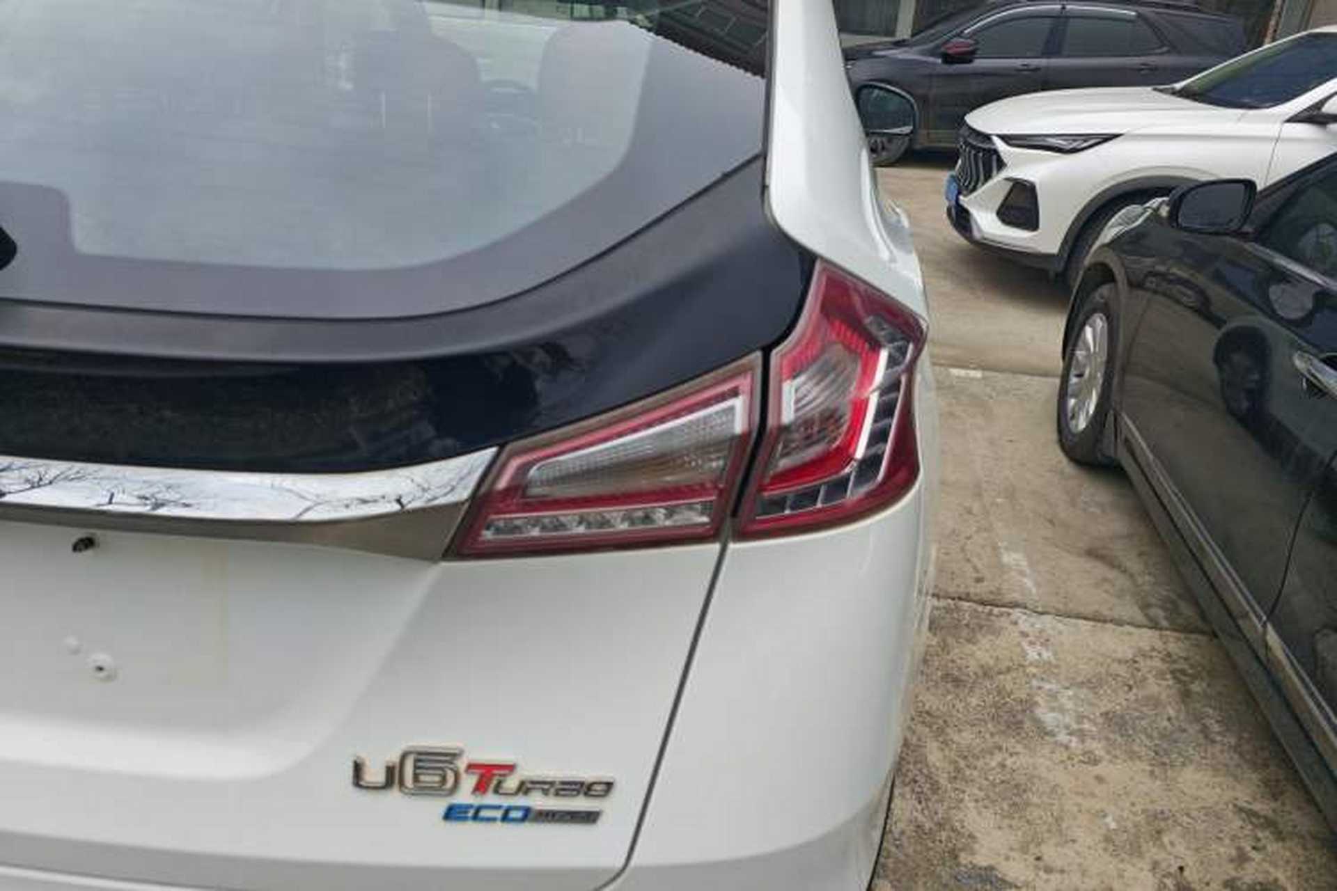 Used Luxgen U6 SUV 2017 1.8T Enhanced Charm Edition Exterior 3