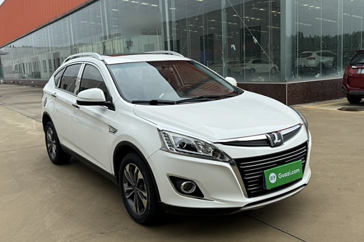 Used Luxgen U6 SUV 2017 1.8T Enhanced Charm Edition Exterior 5