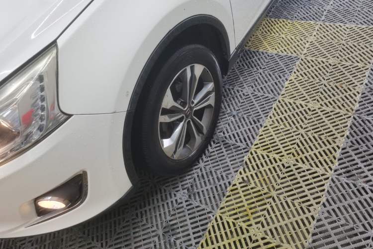 Used Luxgen U6 SUV 2017 1.8T Enhanced Charm Edition Exterior 7